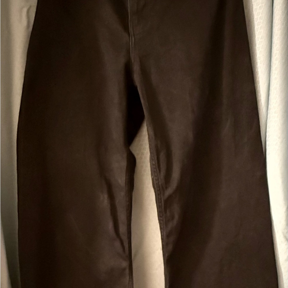 30. Pre loved Guess Relaxed High Dakota Jeans size 31